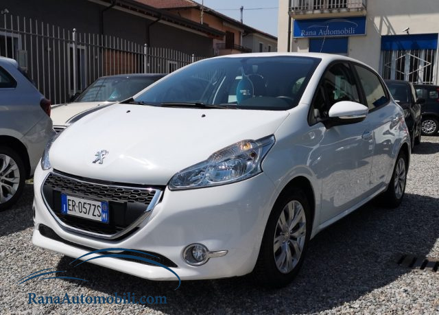 PEUGEOT 208 usata, con Airbag