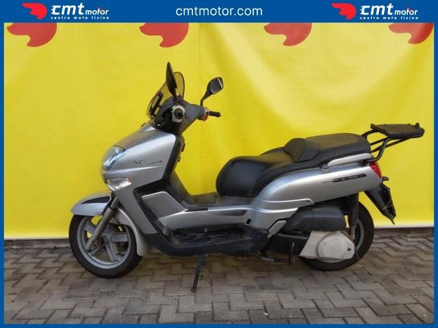 YAMAHA XC 300 Versity usata 8