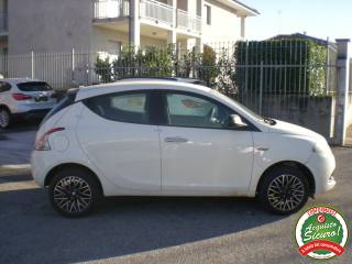 LANCIA Ypsilon usata, con Servosterzo