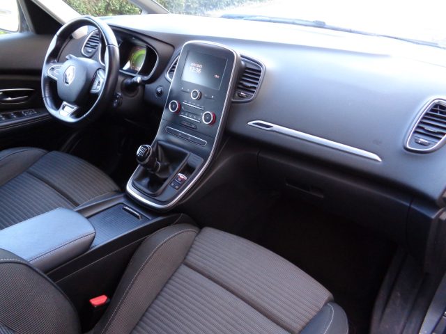 RENAULT Grand Scenic usata, con Chiusura centralizzata