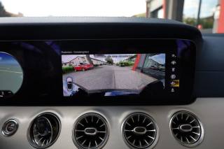 MERCEDES-BENZ E 220 usata, con Freno di stazionamento elettrico