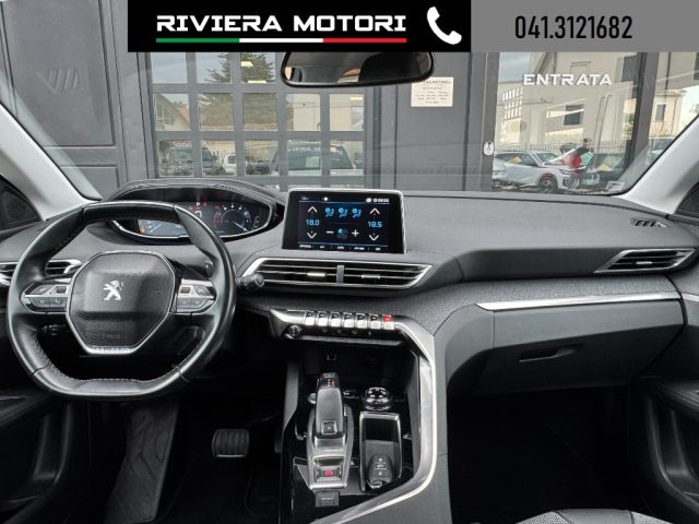 PEUGEOT 3008 usata, con Cerchi in lega