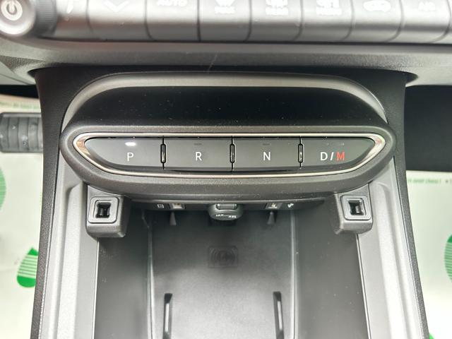 JEEP Avenger usata, con USB