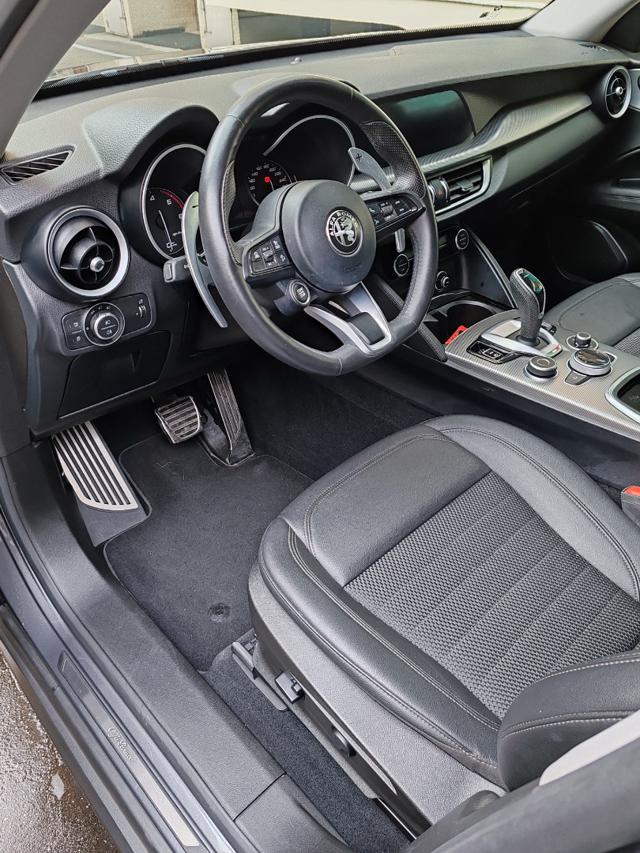 ALFA ROMEO Stelvio usata, con Chiusura centralizzata
