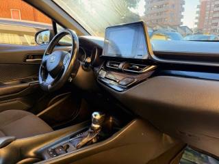 TOYOTA C-HR usata, con Fendinebbia