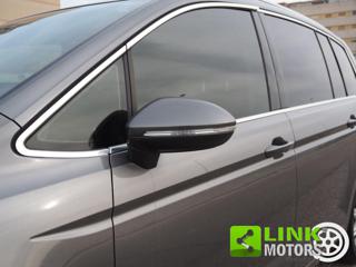 VOLKSWAGEN Touran usata 42