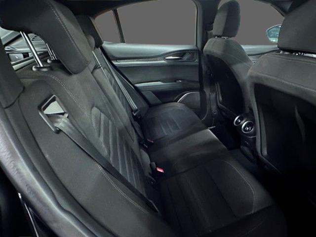 ALFA ROMEO Stelvio usata, con Autoradio