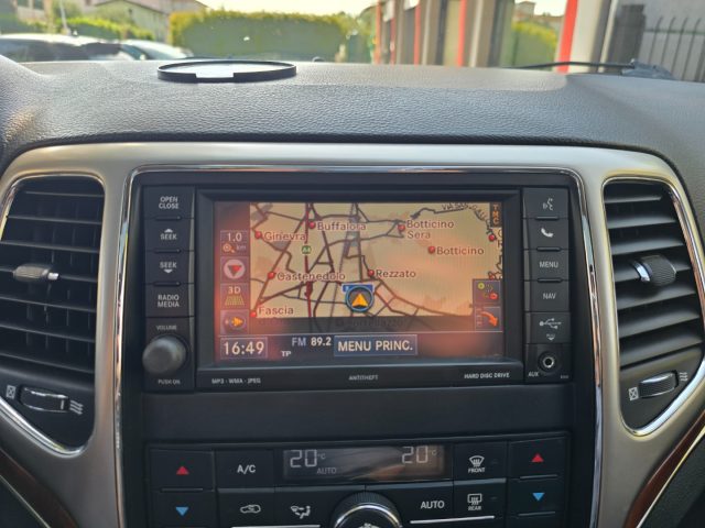 JEEP Grand Cherokee usata, con Sensori di parcheggio posteriori