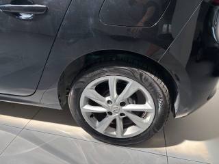 OPEL Corsa usata, con Autoradio digitale