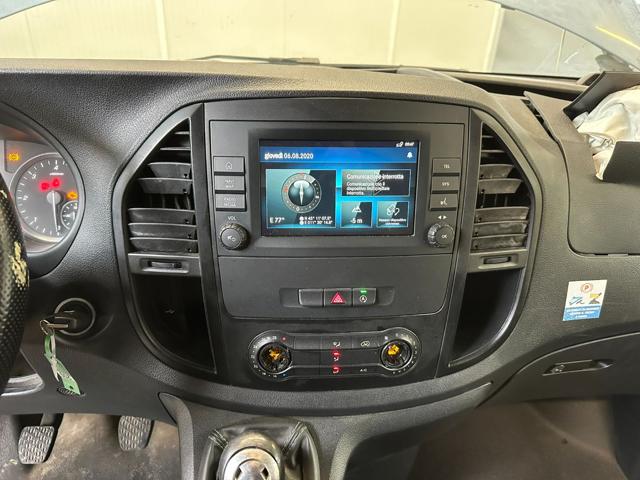 MERCEDES-BENZ Vito usata, con Fari LED