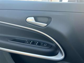 JEEP Avenger usata, con Autoradio