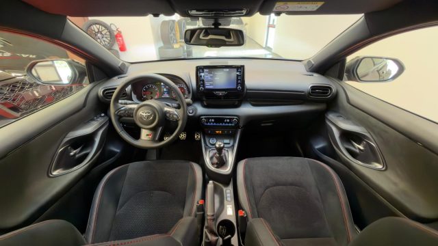 TOYOTA Yaris usata, con Climatizzatore