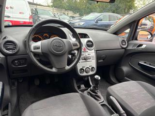 OPEL Corsa usata, con Climatizzatore