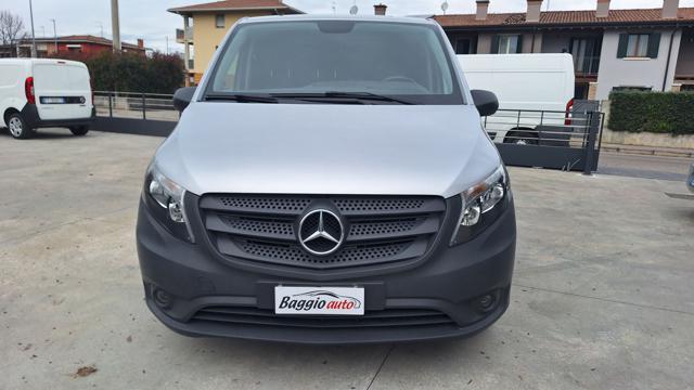 MERCEDES-BENZ Vito usata 18