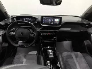 PEUGEOT 2008 usata, con Autoradio digitale