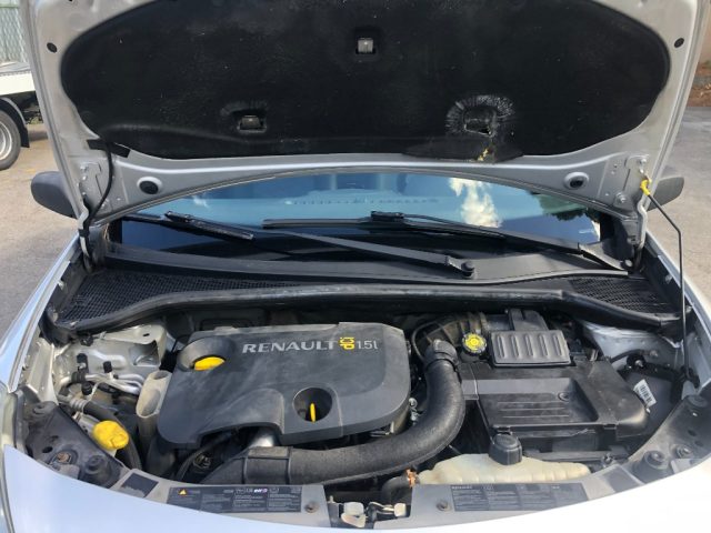 RENAULT Clio usata 17