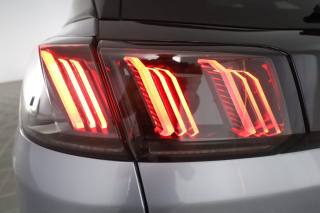 PEUGEOT 3008 usata 9