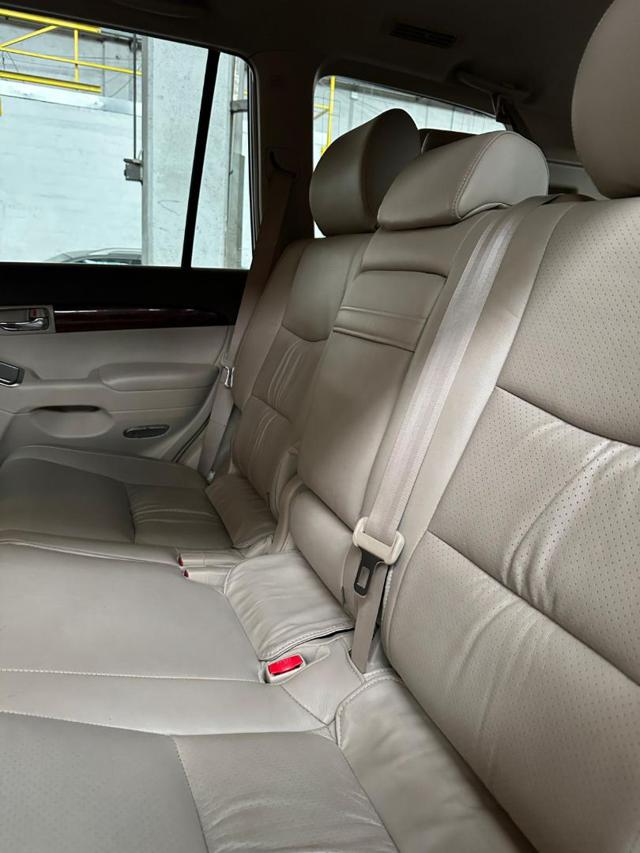 TOYOTA Land Cruiser usata, con Climatizzatore automatico, 2 zone