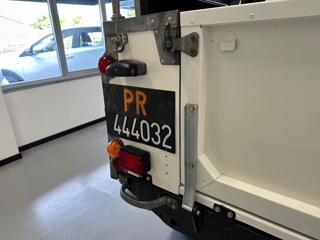 LAND ROVER Defender usata 13