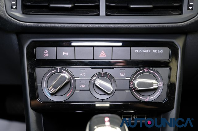 VOLKSWAGEN T-Cross usata, con Vivavoce