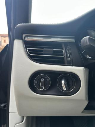 PORSCHE Macan usata, con Portellone posteriore elettrico