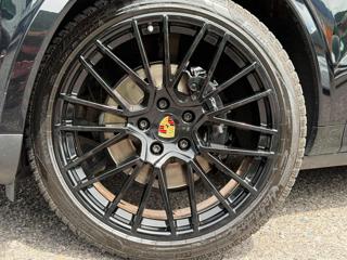 PORSCHE Cayenne usata, con Cerchi in lega