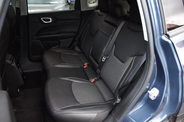 JEEP Compass usata, con Autoradio