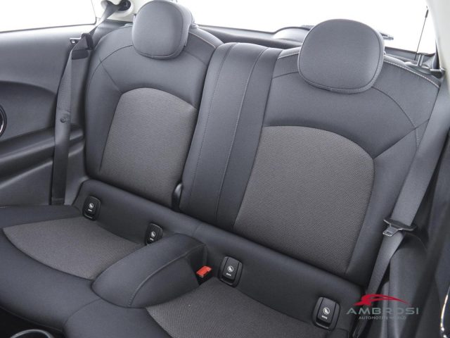 MINI Cooper D usata 9