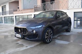 MASERATI Levante usata, con Controllo trazione