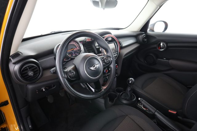 MINI Cooper usata 1