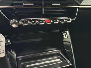 PEUGEOT 2008 usata, con Frenata d