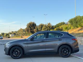 ALFA ROMEO Stelvio usata, con Airbag Passeggero