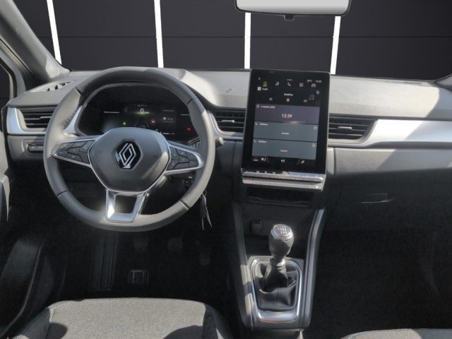 RENAULT Captur usata, con Bracciolo