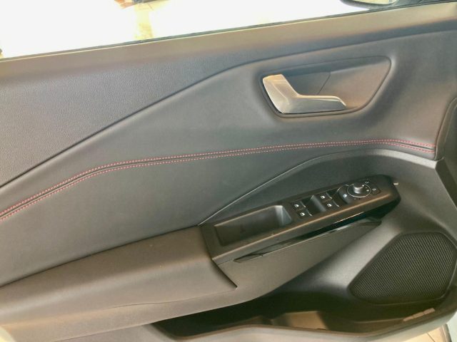 FORD Puma usata, con Fari LED