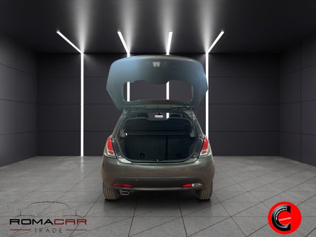 LANCIA Ypsilon usata, con Airbag testa