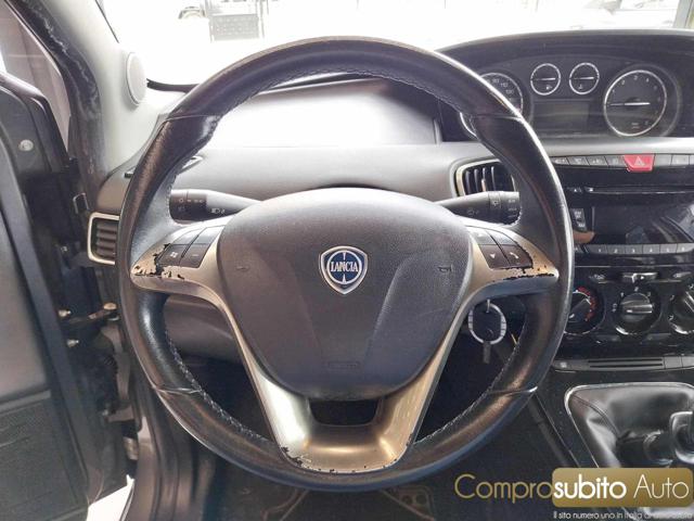 LANCIA Ypsilon usata 22