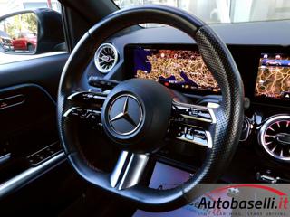 MERCEDES-BENZ GLA 200 usata, con Sensori di parcheggio posteriori