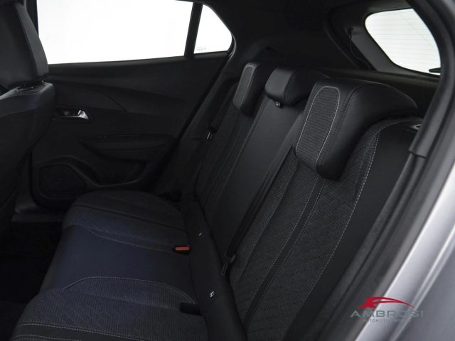 PEUGEOT 2008 usata 9