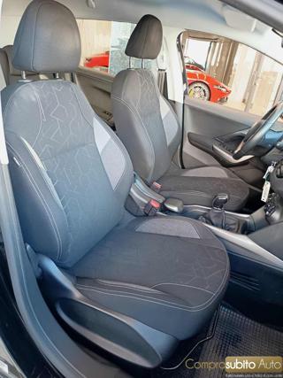 PEUGEOT 2008 usata, con Climatizzatore