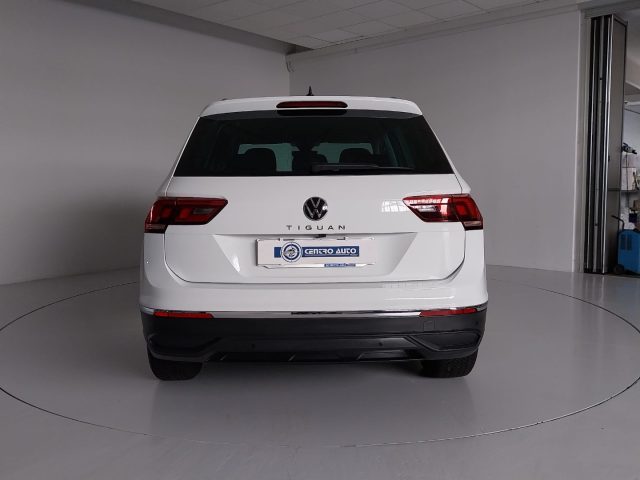 VOLKSWAGEN Tiguan usata, con Volante multifunzione