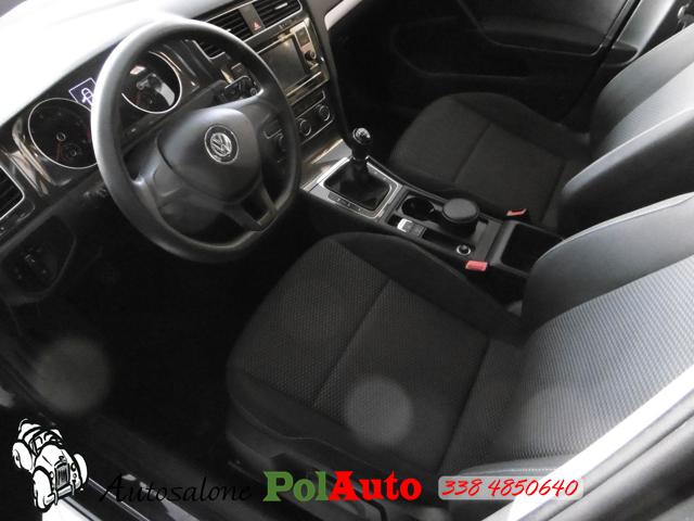 VOLKSWAGEN Golf usata, con Autoradio