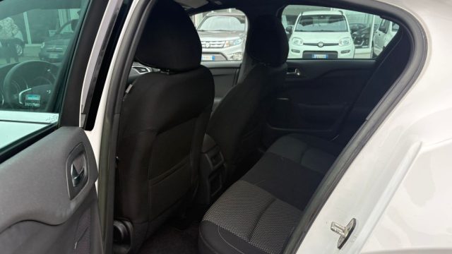 DS AUTOMOBILES DS 4 usata, con Fendinebbia