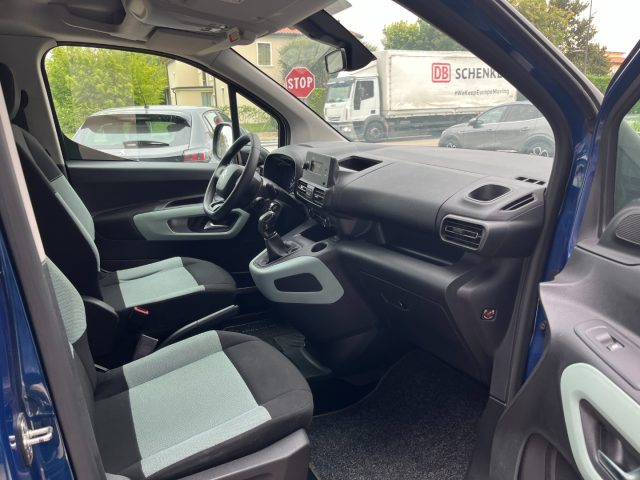 CITROEN Berlingo usata, con Gancio traino