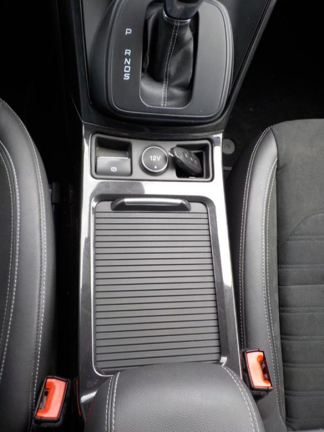 FORD Kuga usata, con Limitatore di velocità