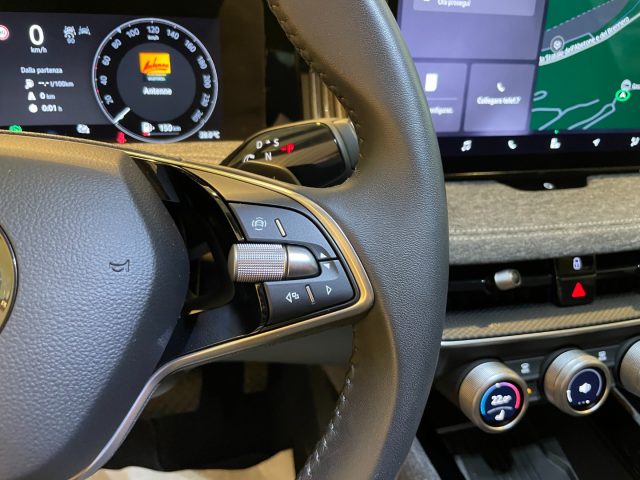 SKODA Superb usata, con Controllo automatico clima