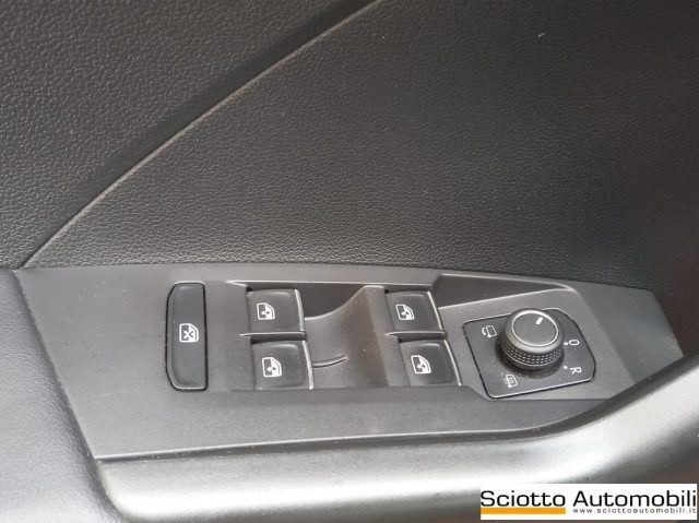 VOLKSWAGEN T-Cross usata, con Fendinebbia