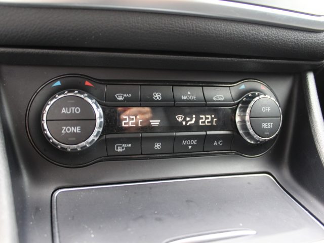 MERCEDES-BENZ GLA 200 usata, con Volante multifunzione