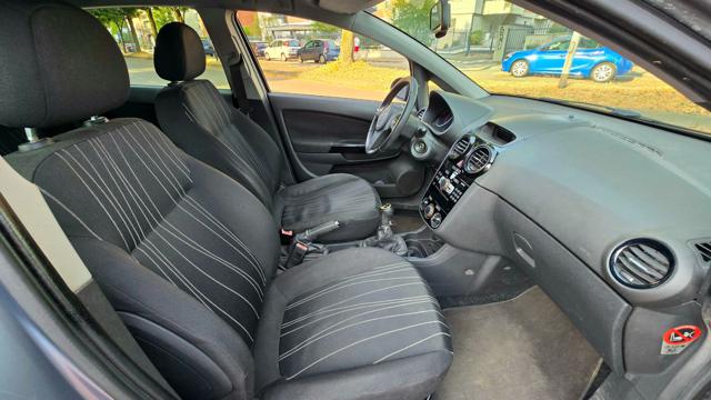 OPEL Corsa usata, con Servosterzo