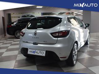 RENAULT Clio usata, con Alzacristalli elettrici
