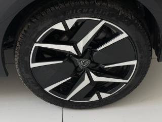 PEUGEOT 208 usata, con Isofix